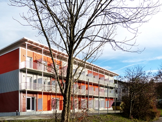 Gemeinschaftsunterkunft f&uuml;r Asylbewerber - Ansicht Osten